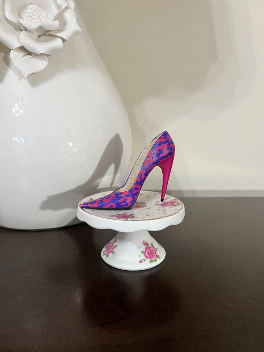 Vintage Just the Right Shoe